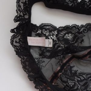 Victoria's Secret Intimates & Sleepwear - 36C Victoria's Secret Black n Blush Pink Bralette Victoria's Secret Intimates & Sleepwear - 36C Victoria's Secret Black n Blush Pink Bralette